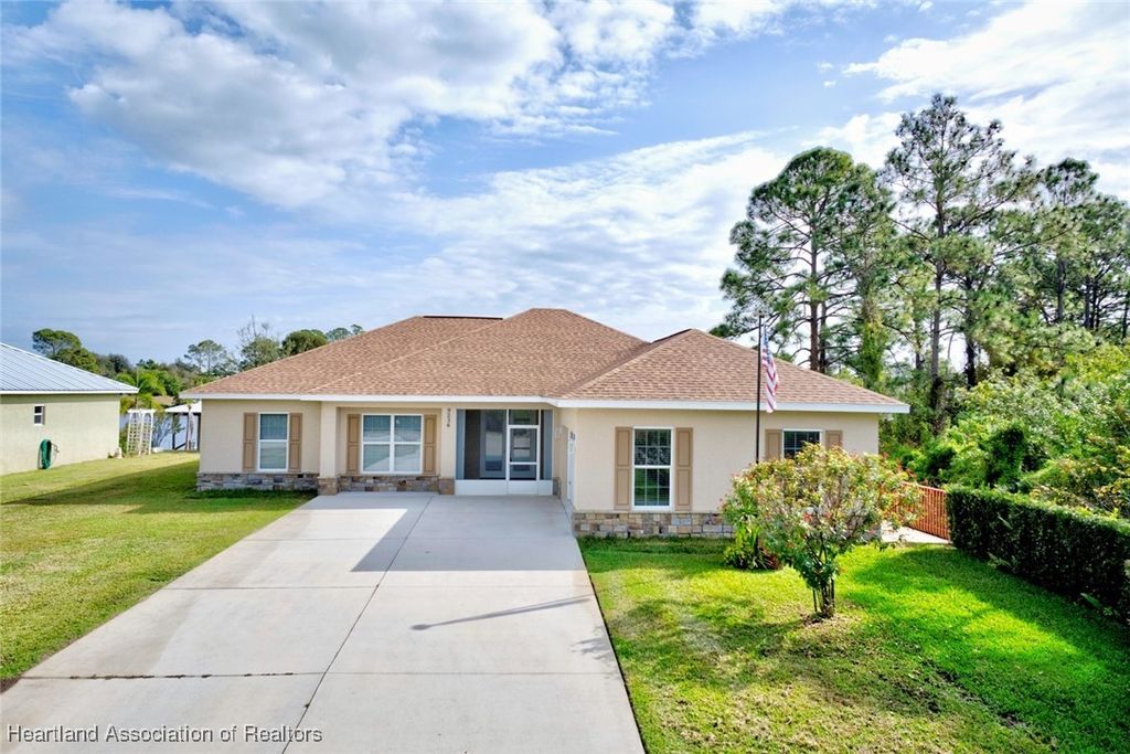 9236 Placid Lakes Boulevard, Lake Placid, FL 33852