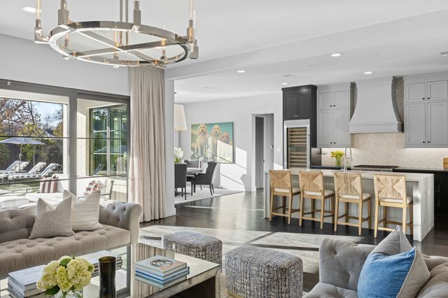 6715 Oriole Drive, Dallas, TX 75209