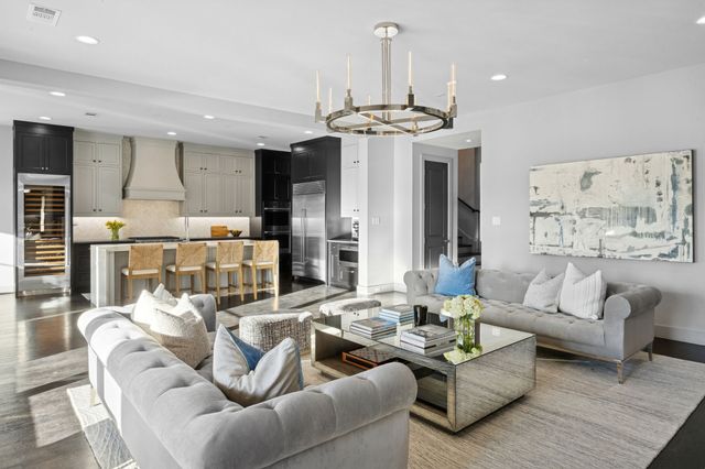 6715 Oriole Drive, Dallas, TX 75209