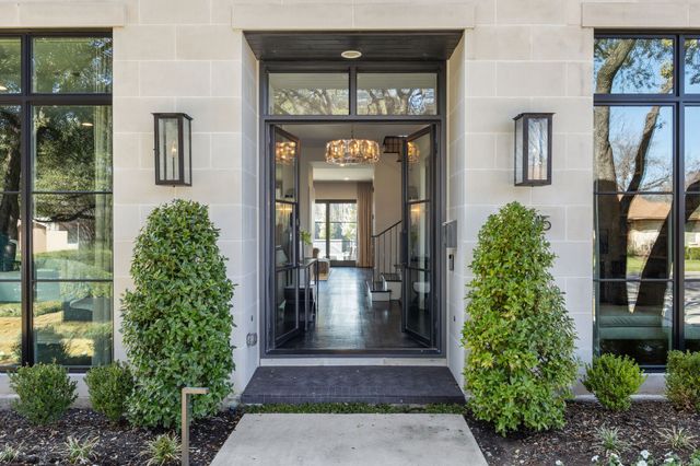 6715 Oriole Drive, Dallas, TX 75209