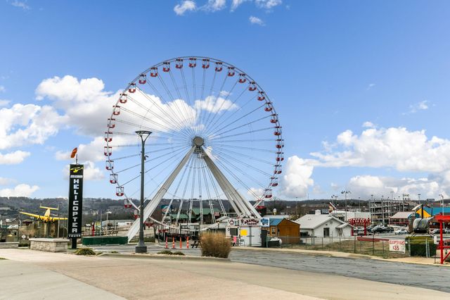 103 Garden Circle 110-3, Branson, MO 65616