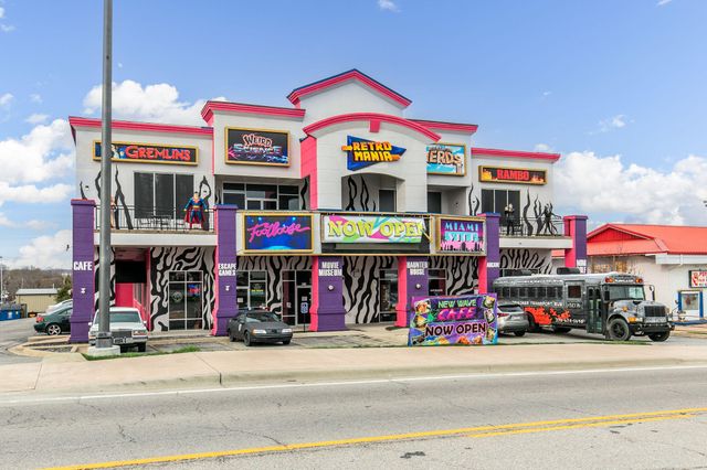 103 Garden Circle 110-3, Branson, MO 65616