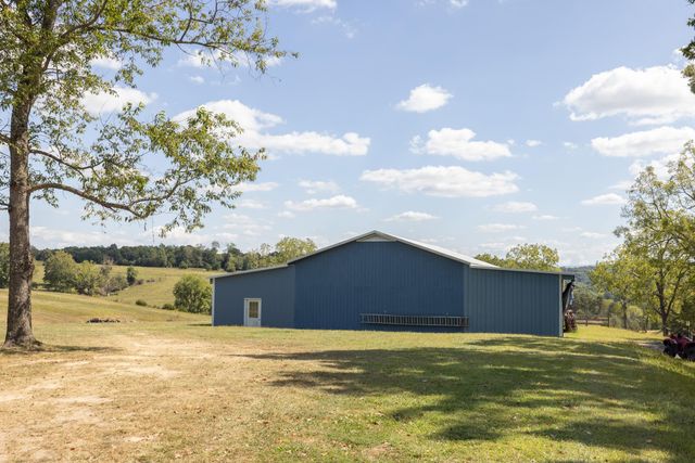 1370 MIDDLEBROOK RD, Staunton, VA 24401