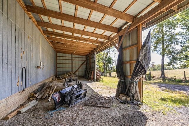 1370 MIDDLEBROOK RD, Staunton, VA 24401