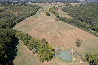 1370 MIDDLEBROOK RD, Staunton, VA 24401