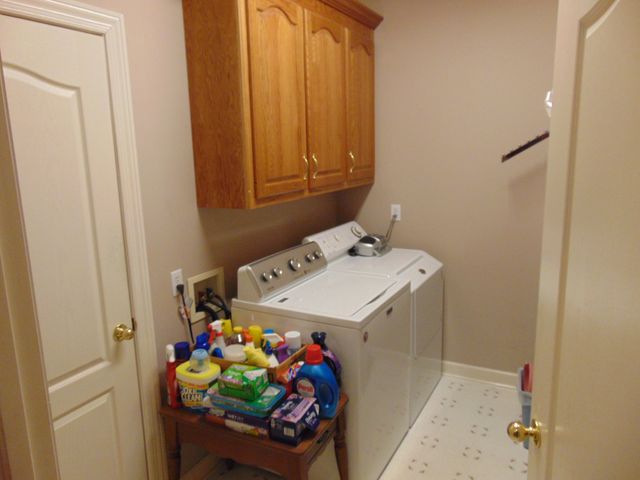 17 Eastridge Rd, Fayetteville, TN 37334