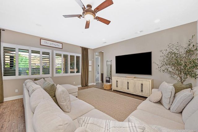 2225 Aiken Way, El Dorado Hills, CA 95762