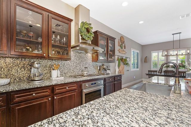 2225 Aiken Way, El Dorado Hills, CA 95762