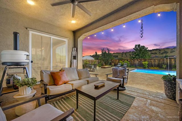 2225 Aiken Way, El Dorado Hills, CA 95762