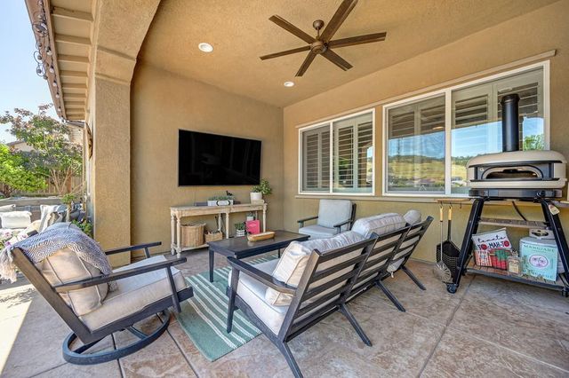 2225 Aiken Way, El Dorado Hills, CA 95762