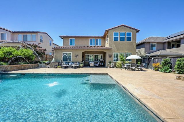 2225 Aiken Way, El Dorado Hills, CA 95762