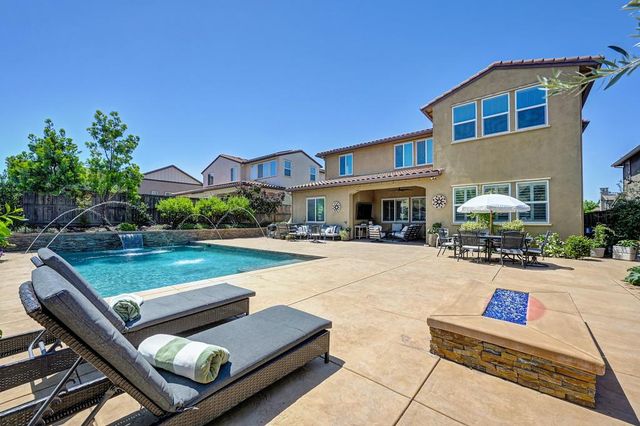 2225 Aiken Way, El Dorado Hills, CA 95762