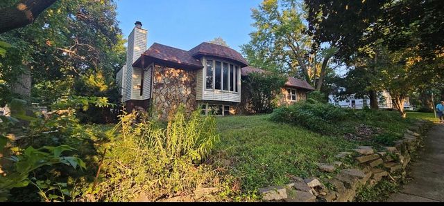 1010 CEDAR Street, Atlantic, IA 50022