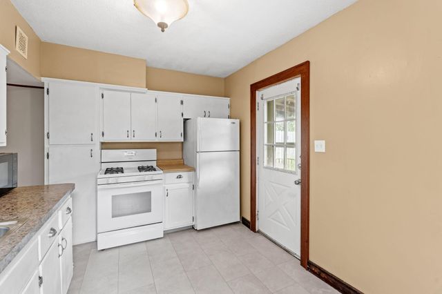 4129 5th Street NE, Columbia Heights, MN 55421