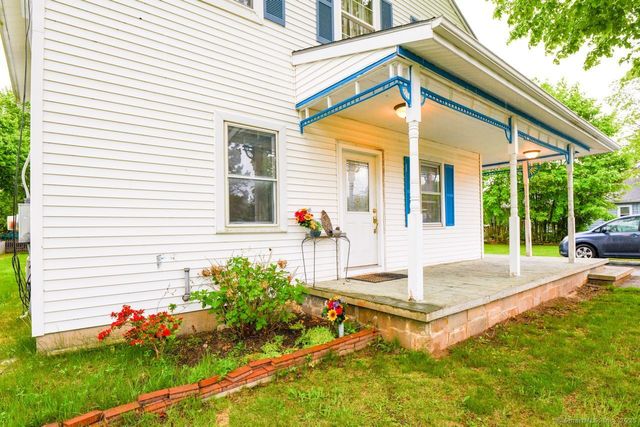6 Oswegatchie Road, Waterford, CT 06385
