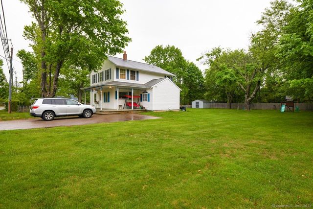 6 Oswegatchie Road, Waterford, CT 06385