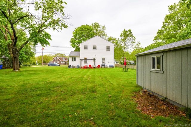 6 Oswegatchie Road, Waterford, CT 06385