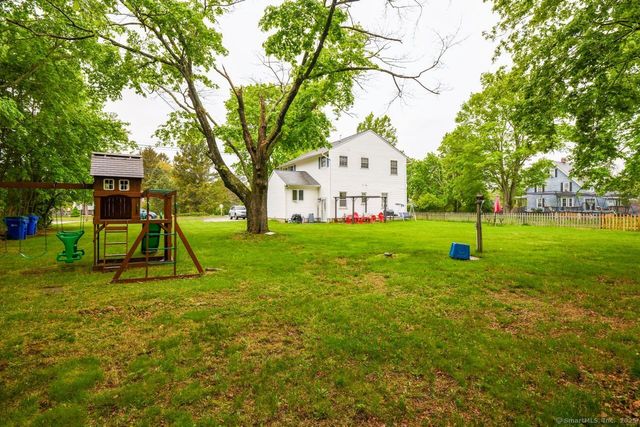6 Oswegatchie Road, Waterford, CT 06385