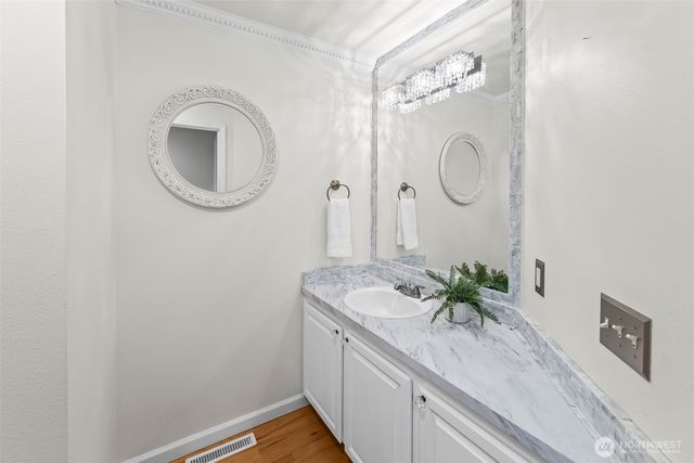 9446 Marlbrook Loop SE, Olympia, WA 98513