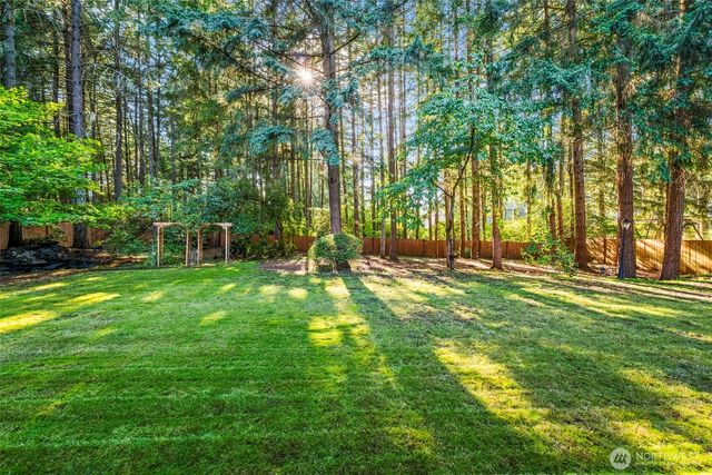 9446 Marlbrook Loop SE, Olympia, WA 98513