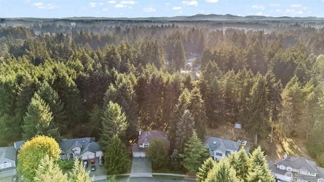 9446 Marlbrook Loop SE, Olympia, WA 98513