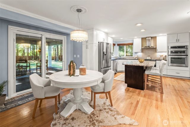 9446 Marlbrook Loop SE, Olympia, WA 98513