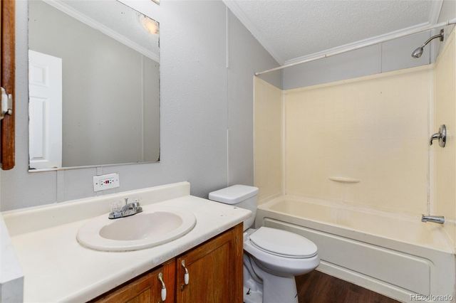 4665 Gaylord Street, Denver, CO 80216