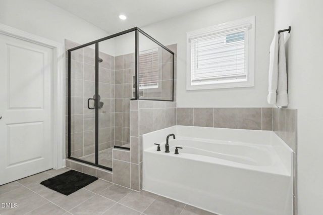 1021 Bostonian Drive, Knightdale, NC 27545