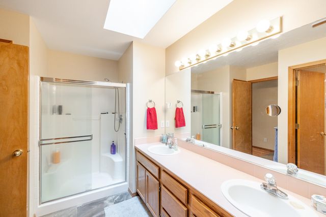 3918 S Rebecca Ln, Spokane, WA 99223