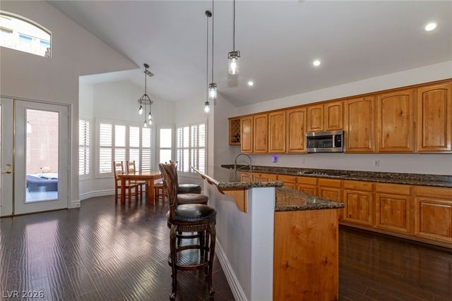 1005 Eaglewood Drive, Las Vegas, NV 89144