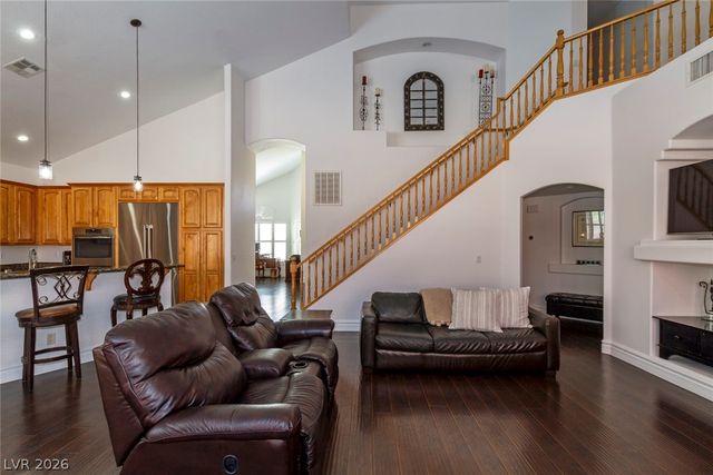 1005 Eaglewood Drive, Las Vegas, NV 89144