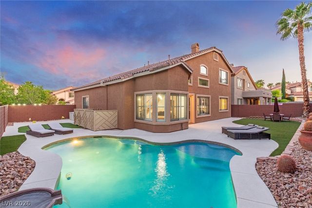 1005 Eaglewood Drive, Las Vegas, NV 89144