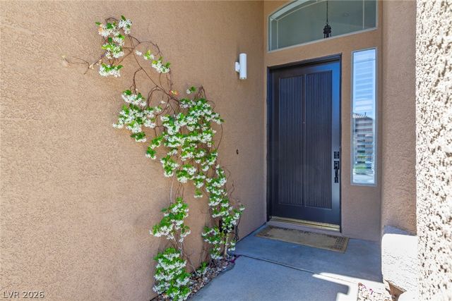 1005 Eaglewood Drive, Las Vegas, NV 89144