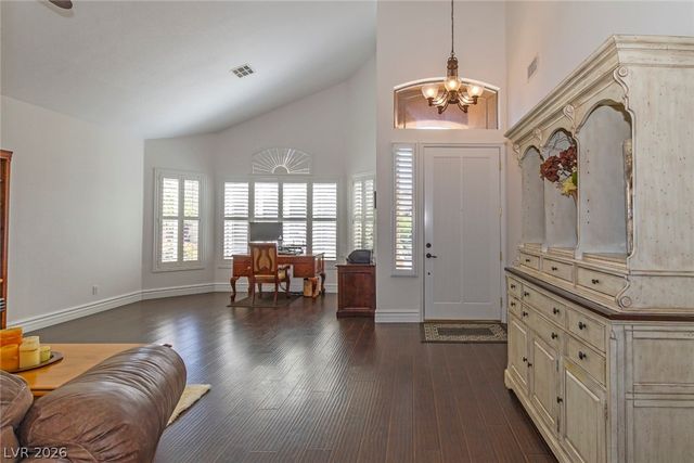 1005 Eaglewood Drive, Las Vegas, NV 89144