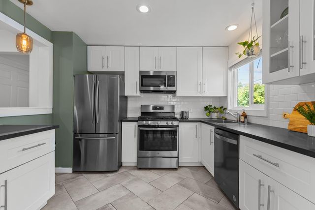 4507 Goya Pkwy, Sacramento, CA 95823