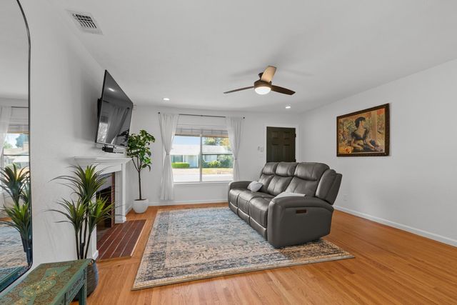 4507 Goya Pkwy, Sacramento, CA 95823