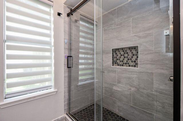 1710 Wildwood Lane, Richmond, TX 77406