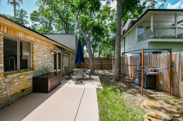 1710 Wildwood Lane, Richmond, TX 77406