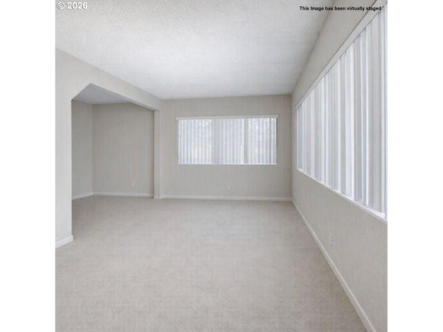 625 N BUFFALO St, Portland, OR 97217