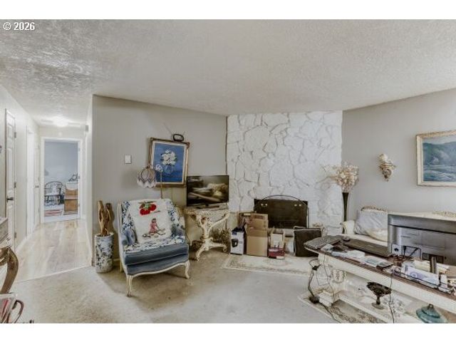 625 N BUFFALO St, Portland, OR 97217