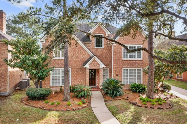 2005 Crescent Shore Drive, League City, TX 77573