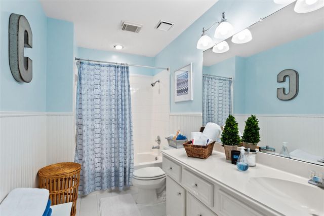 2005 Crescent Shore Drive, League City, TX 77573