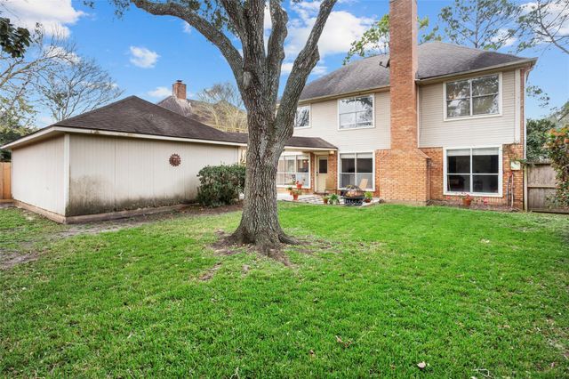 2005 Crescent Shore Drive, League City, TX 77573