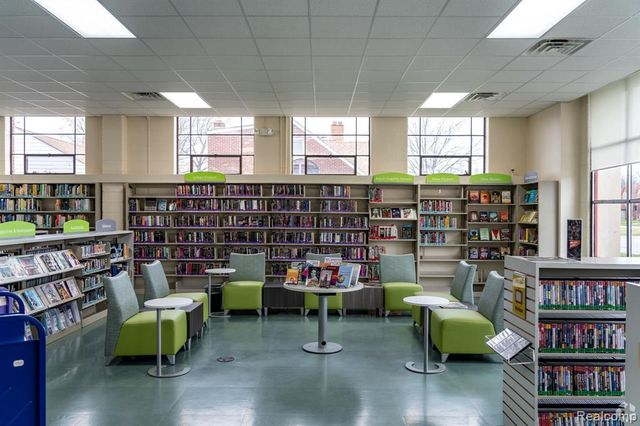 5291 Devonshire Road, Detroit, MI 48224