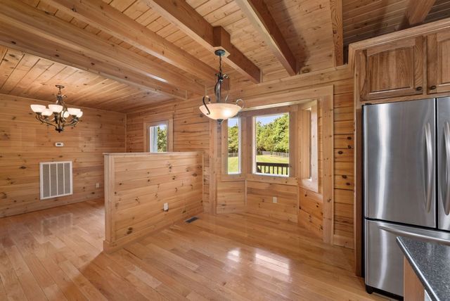 2465 Browns Mill Rd, Lascassas, TN 37085