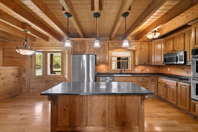 2465 Browns Mill Rd, Lascassas, TN 37085