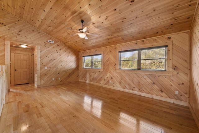 2465 Browns Mill Rd, Lascassas, TN 37085