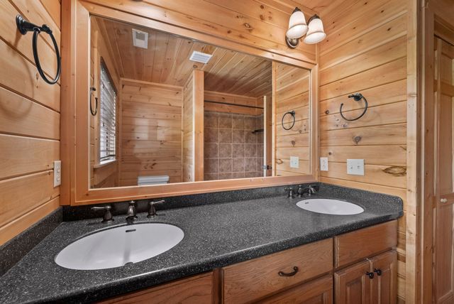 2465 Browns Mill Rd, Lascassas, TN 37085