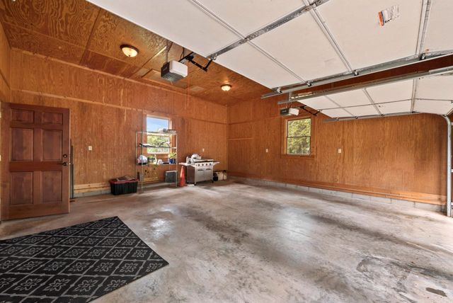 2465 Browns Mill Rd, Lascassas, TN 37085