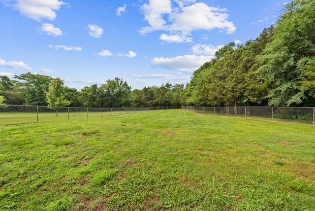 2465 Browns Mill Rd, Lascassas, TN 37085